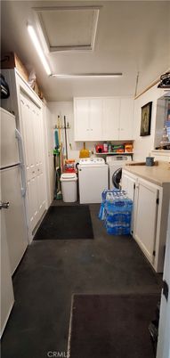 Interior, Washer