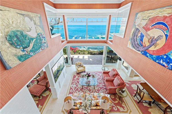 Interior, Living room, Water