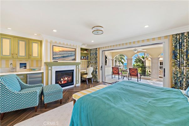 Bedroom, Fireplace, Interior, Recessed Lighting, Wood Texture Flooring