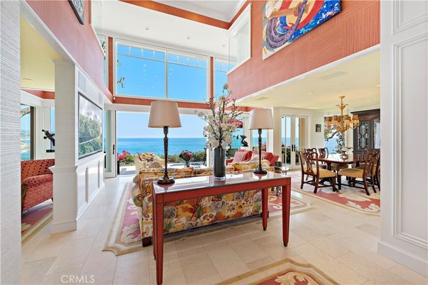 Chandelier, Dining room, Interior, Living room, Recessed Lighting, Water