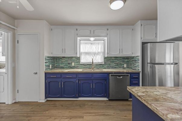 Interior, Kitchen, Stainless Steel Appliances, Wood Texture Flooring
