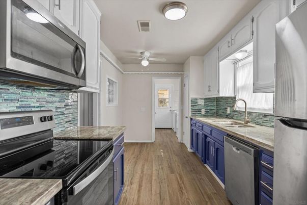 Interior, Kitchen, Wood Texture Flooring