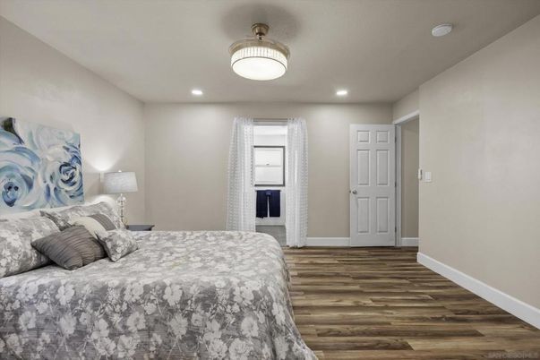 Bedroom, Interior, Recessed Lighting, Wood Texture Flooring