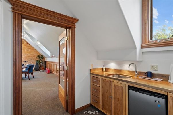 Dining room, Interior