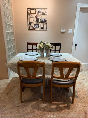 Dining room, Interior