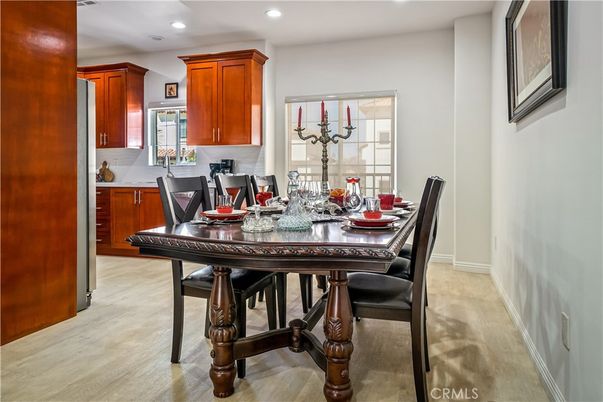 Dining room, Interior, Recessed Lighting, Wood Texture Flooring