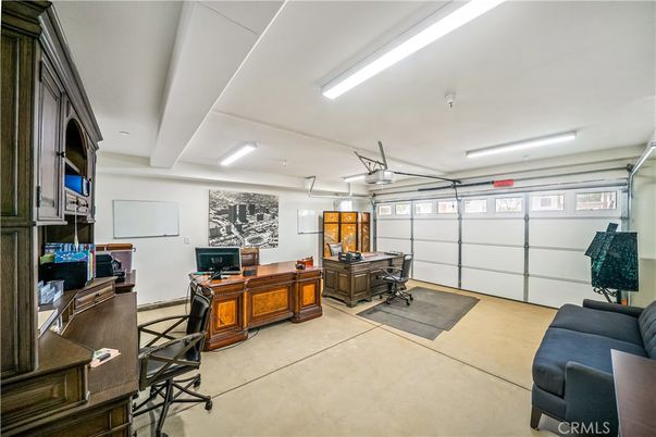 Garage, Home Office, Interior