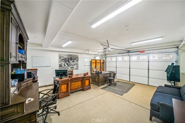 Garage, Home Office, Interior