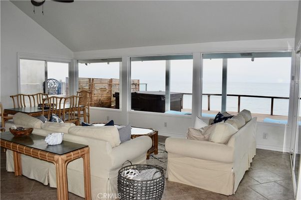 Dining room, Interior, Living room, Water