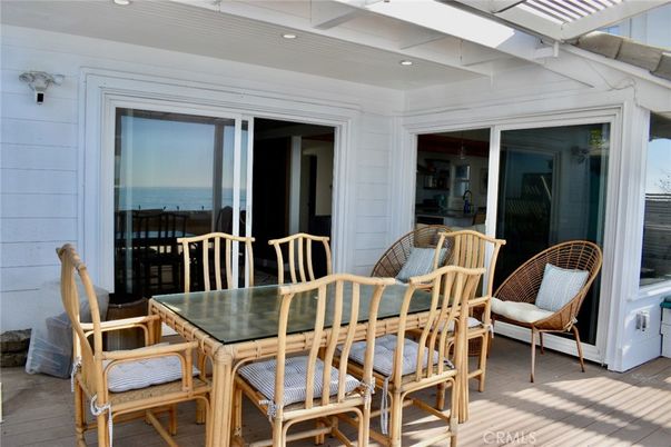 Dining room, Exterior, Water