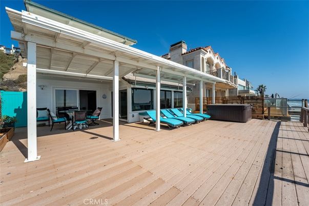 Exterior, Hot Tub, Pool