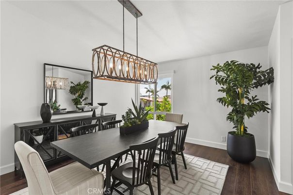 Chandelier, Dining room, Interior, Pendant Lights, Wood Texture Flooring