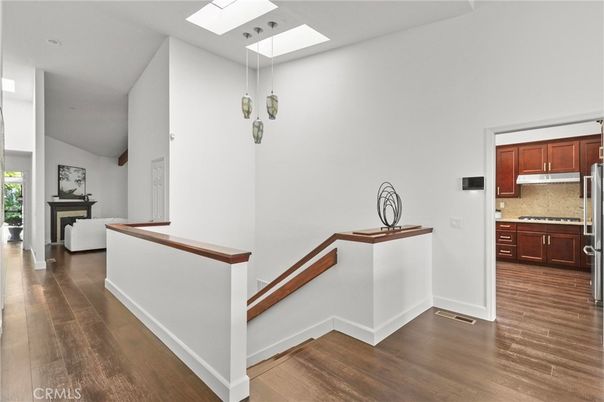 Interior, Kitchen, Pendant Lights, Wood Texture Flooring