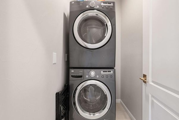 Interior, Utility Closets, Washer