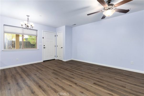 Chandelier, Empty room, Interior, Wood Texture Flooring