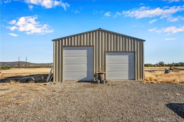 Detached Garage, Exterior