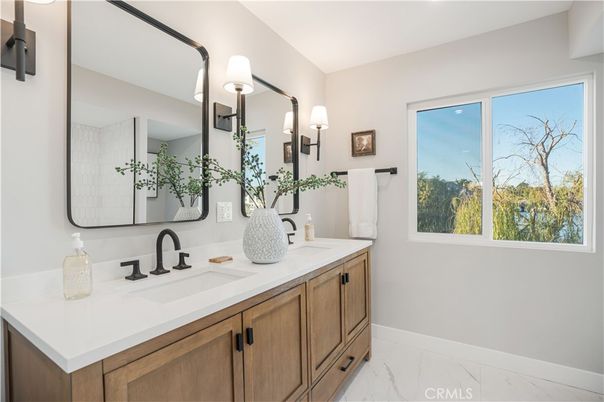 Bathroom, Dual Sink Vanities, Interior, Marble