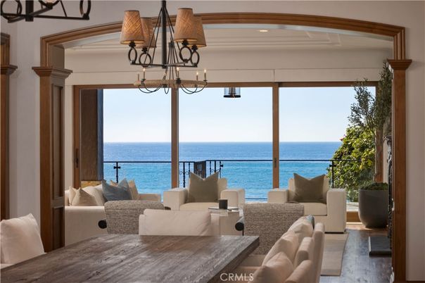 Chandelier, Dining room, Interior, Living room, Recessed Lighting, Water
