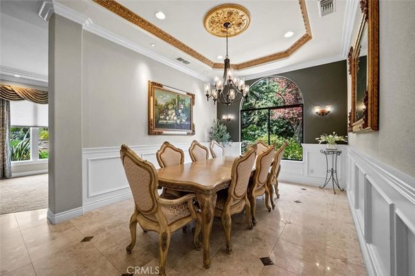 Chandelier, Dining room, Interior, Recessed Lighting