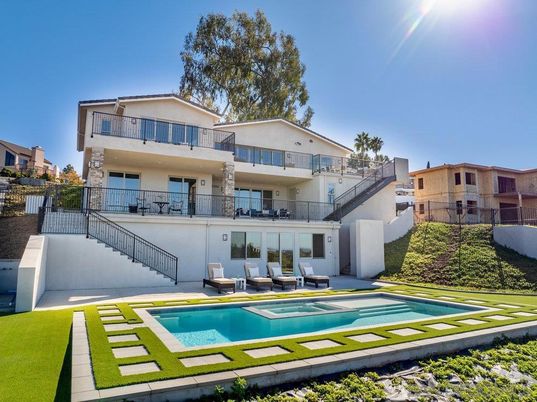 Backyard, Exterior, Pool