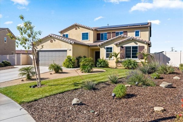 Attached, Exterior, Facade, Solar Panels, Mediterranean