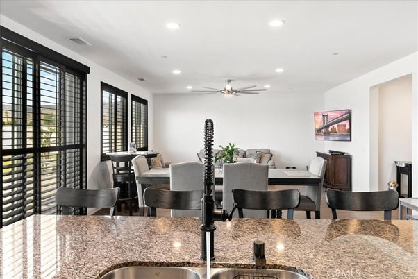 Dining room, Interior, Recessed Lighting