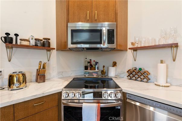 Interior, Kitchen, Stainless Steel Appliances