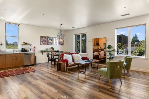 Dining room, Interior, Kitchen, Living room, Pendant Lights, Recessed Lighting, Stainless Steel Appliances, Wood Texture Flooring