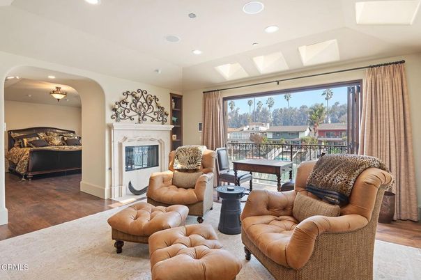 Fireplace, Interior, Living room, Recessed Lighting, Water, Wood Texture Flooring