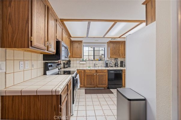 Interior, Kitchen, Tile Countertops