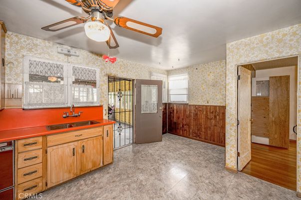 Interior, Kitchen, Wood Texture Flooring