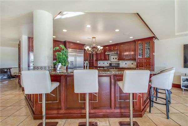 Chandelier, Interior, Kitchen, Recessed Lighting, Stainless Steel Appliances