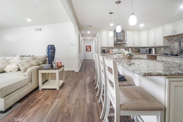 Interior, Kitchen, Living room, Pendant Lights, Recessed Lighting, Stainless Steel Appliances, Wood Texture Flooring