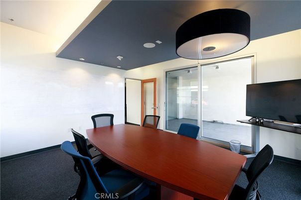 Dining room, Interior, Recessed Lighting