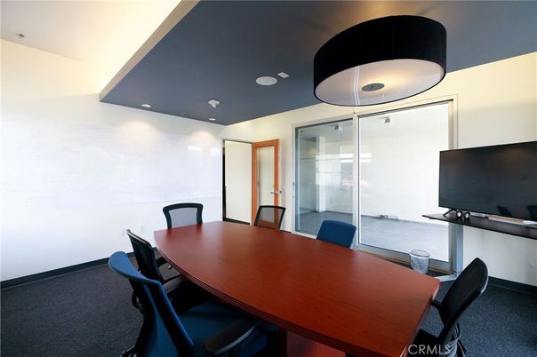 Dining room, Interior, Recessed Lighting