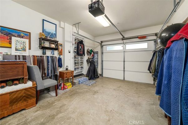 Garage, Interior