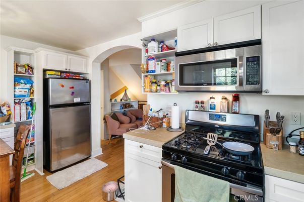 Interior, Kitchen, Stainless Steel Appliances, Wood Texture Flooring