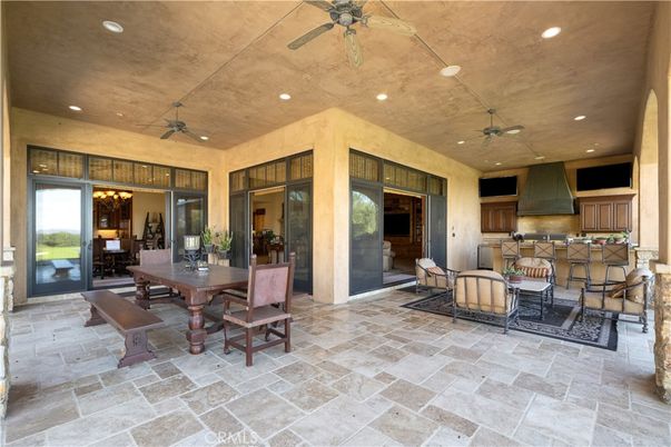 Dining room, Exterior, Interior, Recessed Lighting