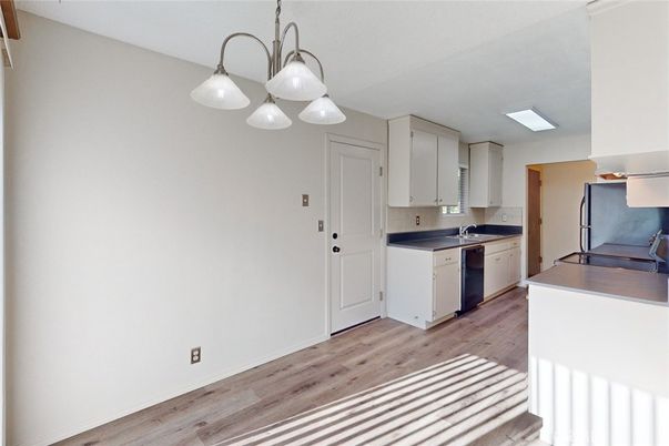 Interior, Kitchen, Pendant Lights, Wood Texture Flooring