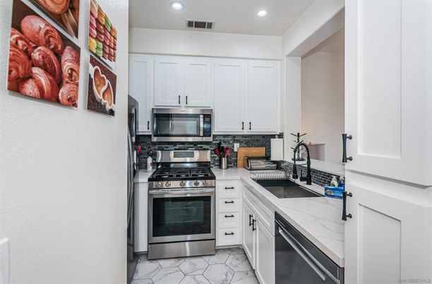 Interior, Kitchen, Marble, Recessed Lighting, Stainless Steel Appliances