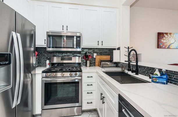 Interior, Kitchen, Stainless Steel Appliances