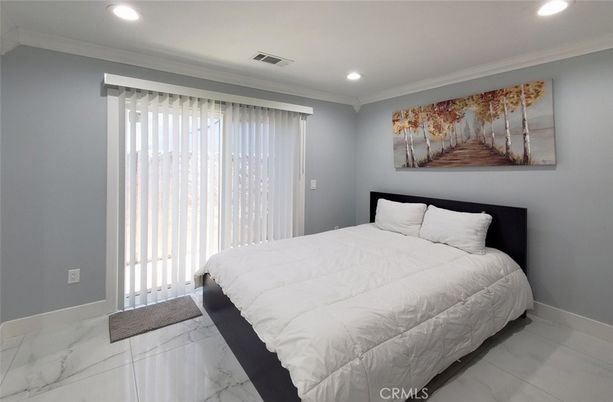 Bedroom, Interior, Marble, Recessed Lighting