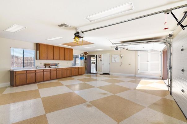 Garage, Interior, Kitchen
