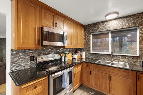 Interior, Kitchen, Stainless Steel Appliances