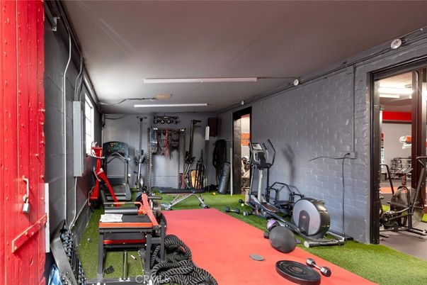 Fitness Equipment, Interior, Recessed Lighting