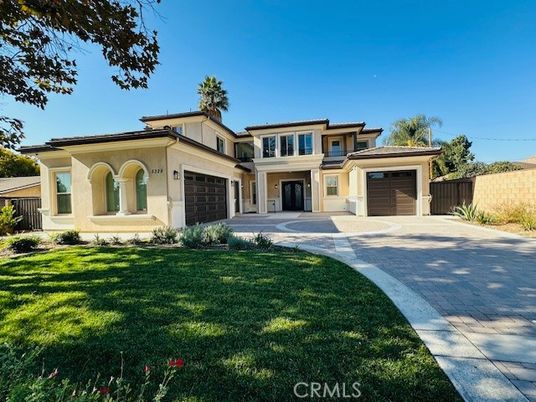 Attached, Backyard, Exterior, Facade, Mediterranean