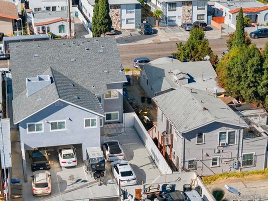 Exterior, Drone