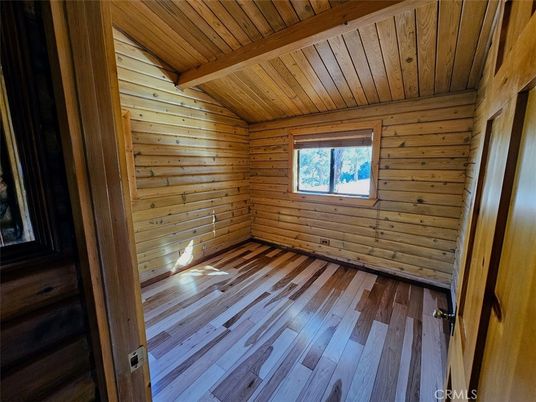 Empty room, Interior, Wooden Beams, Wooden Ceilings, Wood Texture Flooring, Wooden Walls