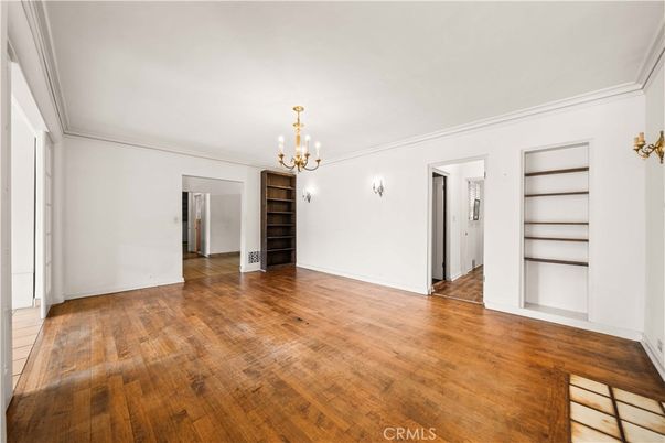 Chandelier, Empty room, Interior, Wood Texture Flooring