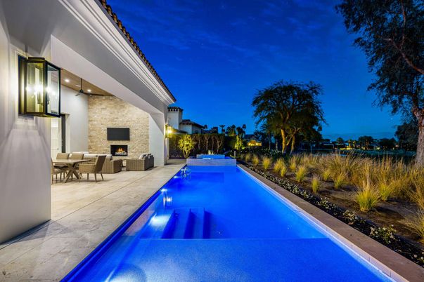 Exterior, Fireplace, Pool